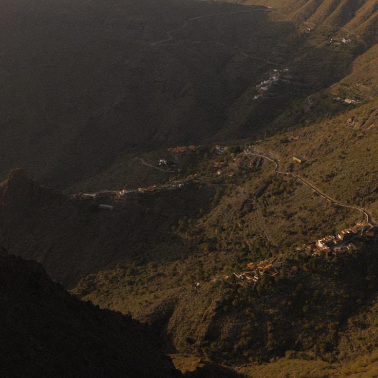 Outdoor terrace seating suitable for families in Washington